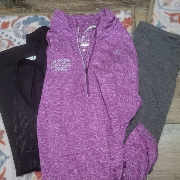 Activewear Bundle 5lbs size small - Picture 3 of 12